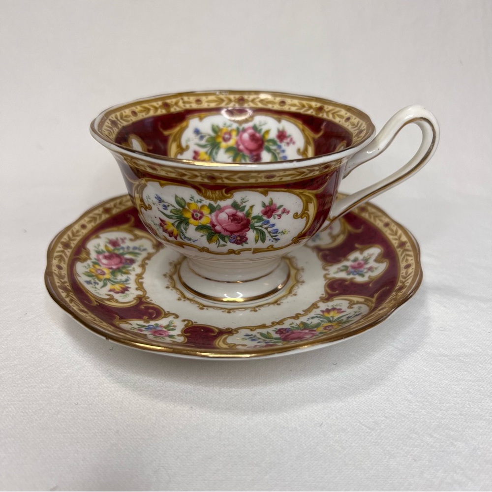 ROYAL ALBERT Vintage 40s Lady Hamilton Cup and Saucer